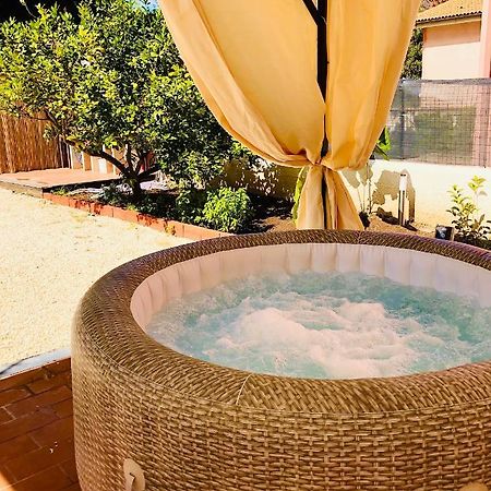 Blu Silence Cottage 아우구스타 외부 사진